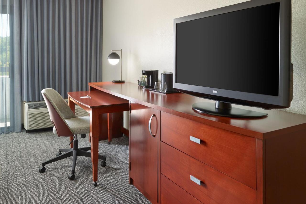 Hotel Courtyard By Marriott Atlanta Executive Park/Emory Exteriér fotografie