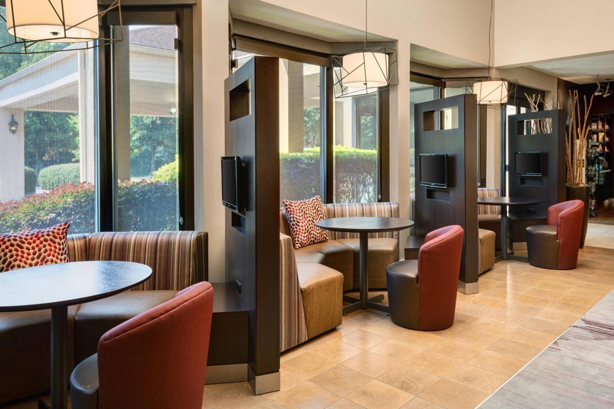 Hotel Courtyard By Marriott Atlanta Executive Park/Emory Exteriér fotografie
