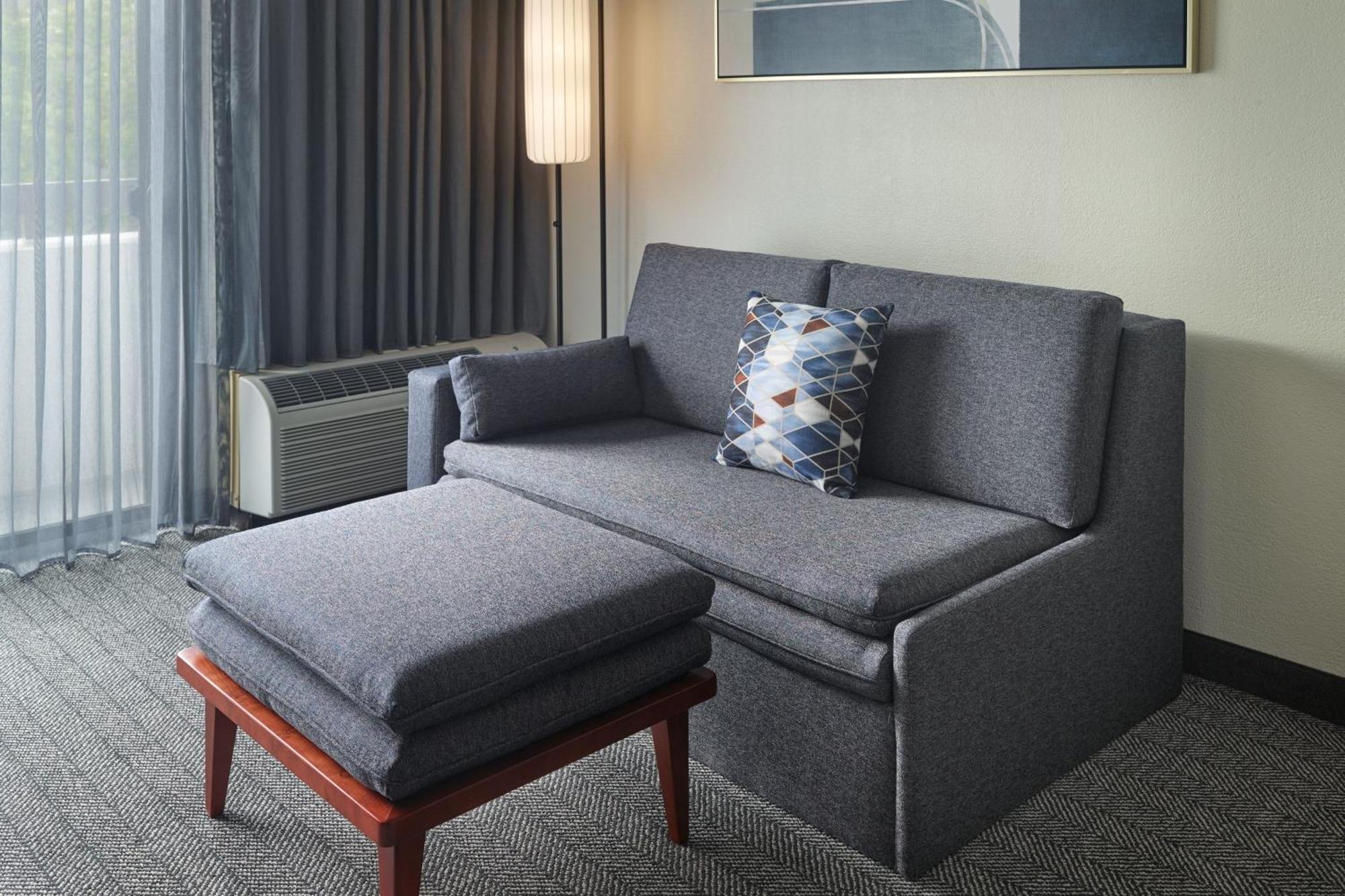 Hotel Courtyard By Marriott Atlanta Executive Park/Emory Exteriér fotografie